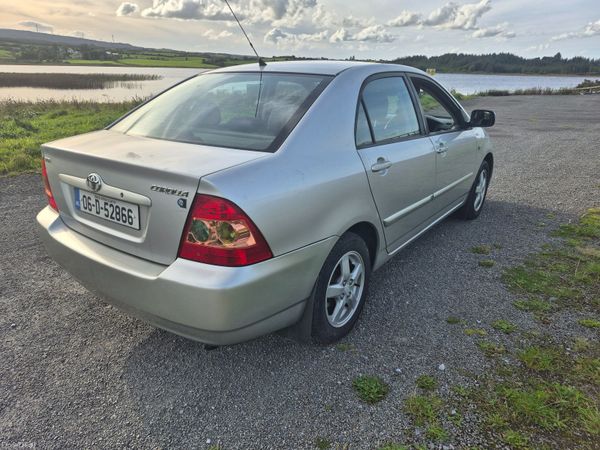 Toyota Corolla Saloon, Petrol, 2006, Silver