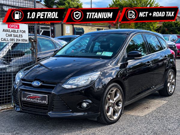 Ford Focus Hatchback, Petrol, 2013, Black