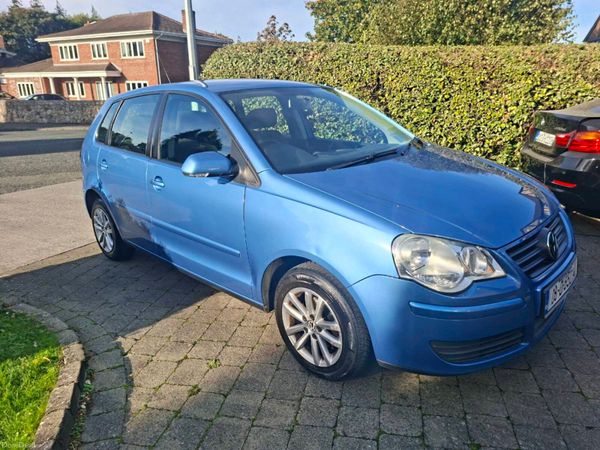 Volkswagen Polo Hatchback, Petrol, 2008, Blue