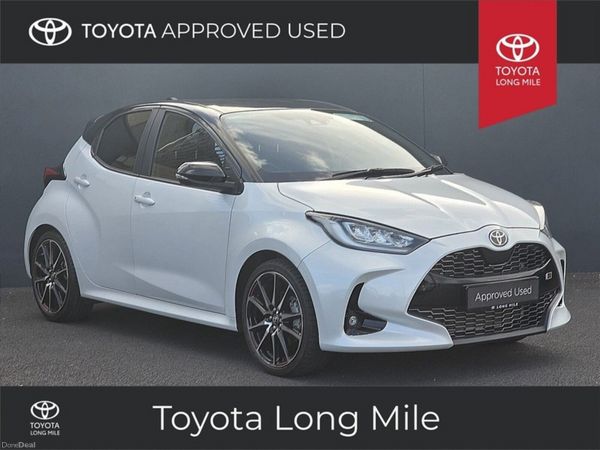 Toyota Yaris Hatchback, Petrol Hybrid, 2023, White