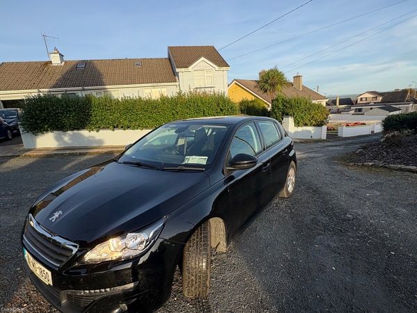 Peugeot 308 Hatchback, Diesel, 2016, Black