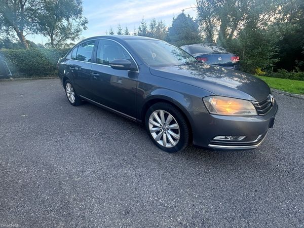 Volkswagen Passat Saloon, Diesel, 2013, Grey