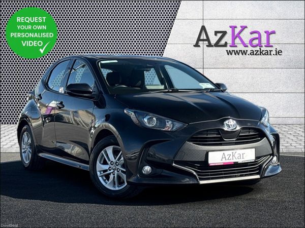 Toyota Yaris Hatchback, Petrol Hybrid, 2023, Black