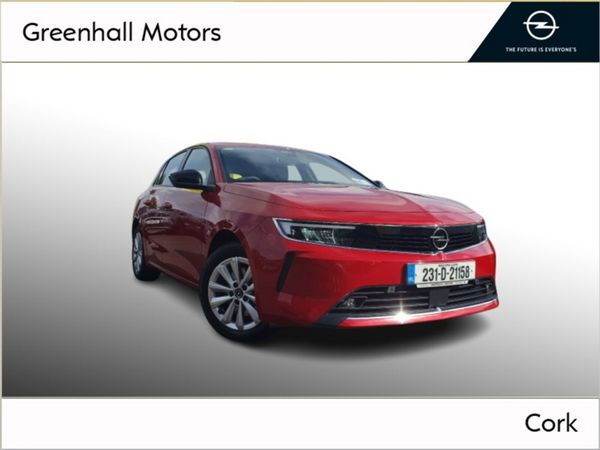 Opel Astra Hatchback, Diesel, 2023, Red