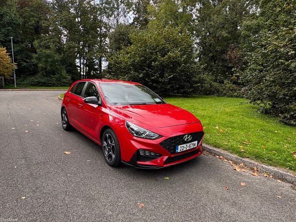 Hyundai i30 Hatchback, Petrol, 2022, Red