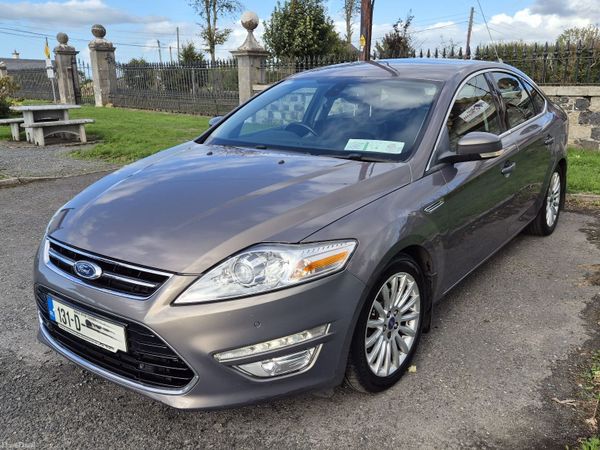 Ford Mondeo Hatchback, Diesel, 2013, Brown
