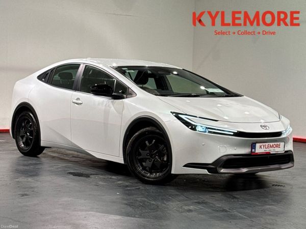 Toyota Prius Hatchback, Petrol Hybrid, 2024, White