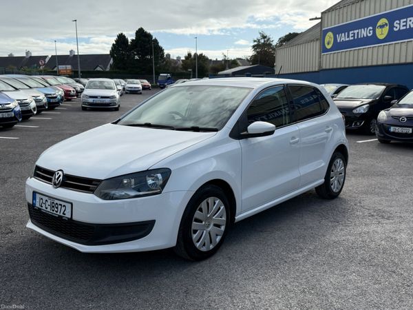Volkswagen Polo Hatchback, Petrol, 2012, White