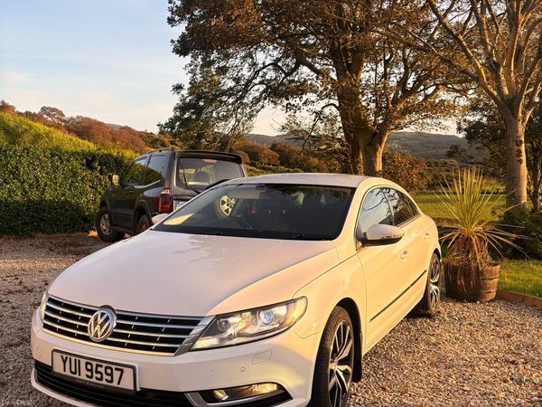 Volkswagen Passat Coupe, Diesel, 2015, White