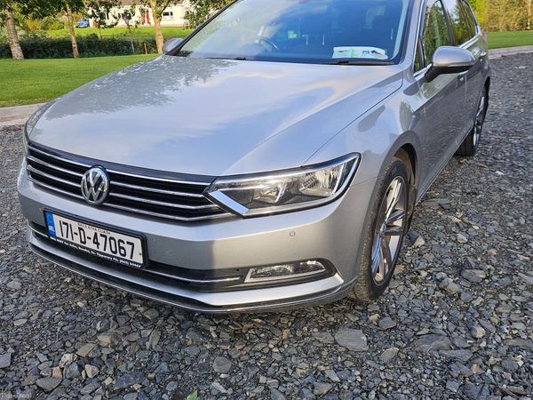Volkswagen Passat Estate, Diesel, 2017, Silver