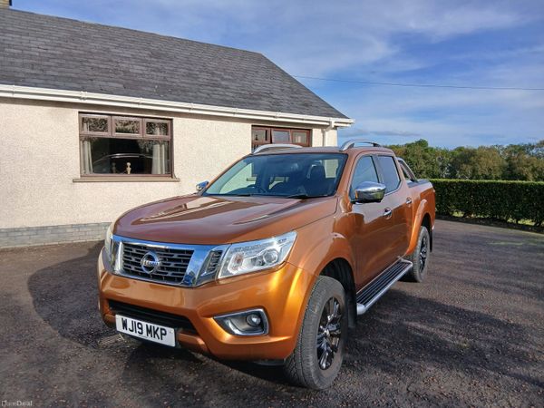 Nissan Navara Pick Up, Diesel, 2019, Yellow