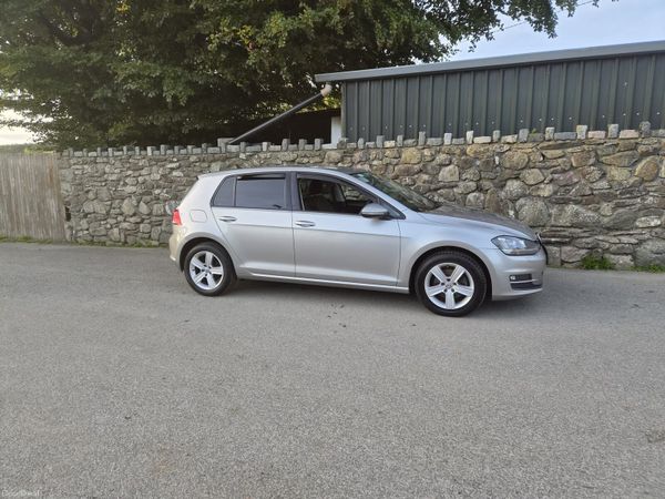 Volkswagen Golf Hatchback, Petrol, 2015, Silver