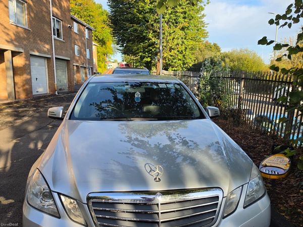 Mercedes-Benz E-Class Saloon, Diesel, 2012, Silver