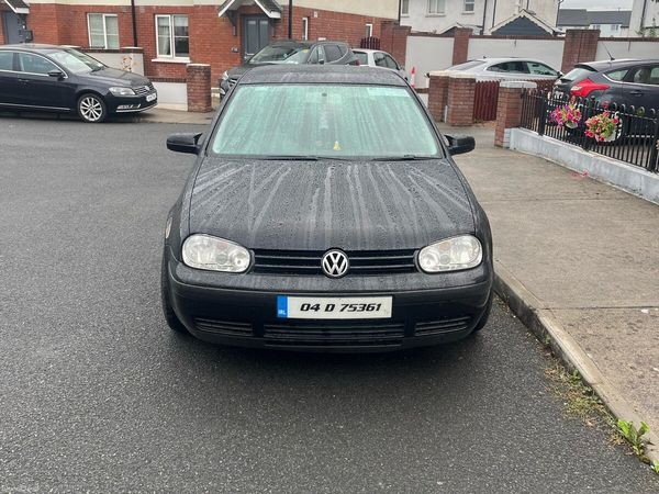 Volkswagen Golf Hatchback, Petrol, 2004, Black