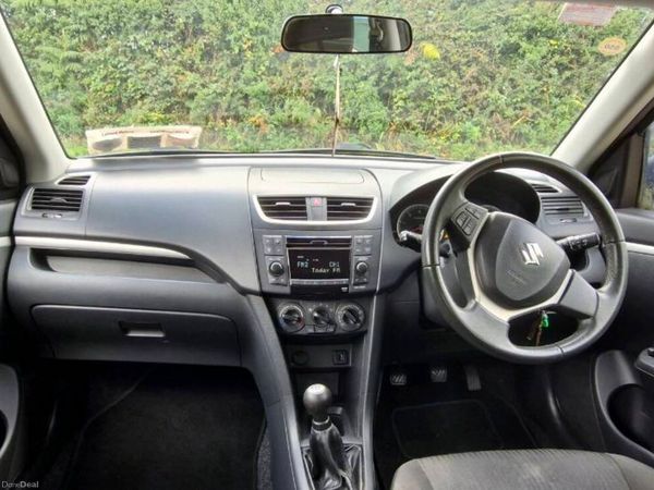 Suzuki Swift Hatchback, Diesel, 2014, Grey