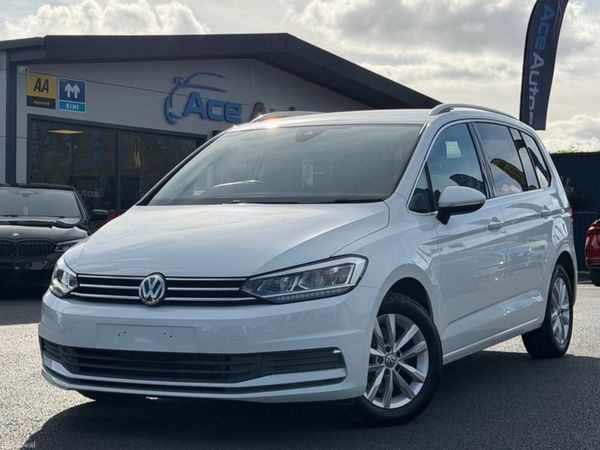 Volkswagen Touran MPV, Diesel, 2019, White