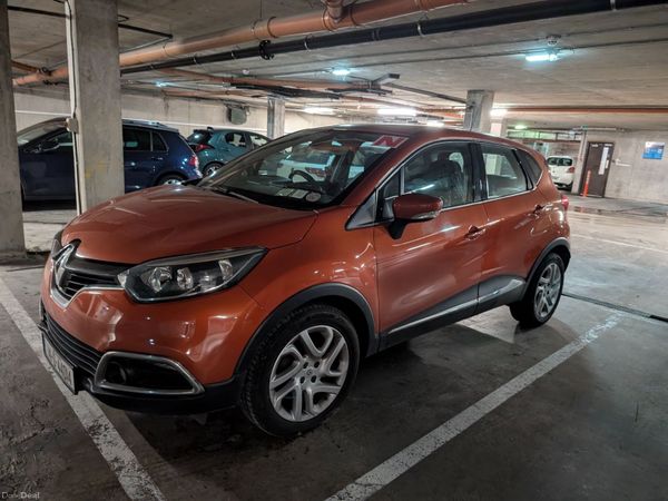 Renault Captur Hatchback, Petrol, 2014, Orange
