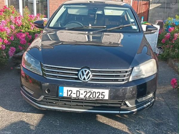 Volkswagen Passat Saloon, Diesel, 2012, Black