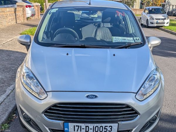 Ford Fiesta Hatchback, Petrol, 2017, Grey