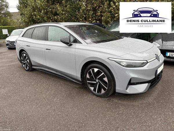 Volkswagen ID.7 Estate, Electric, 2024, Grey