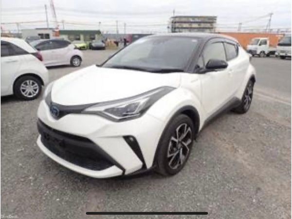 Toyota C-HR SUV, Petrol Hybrid, 2020, White