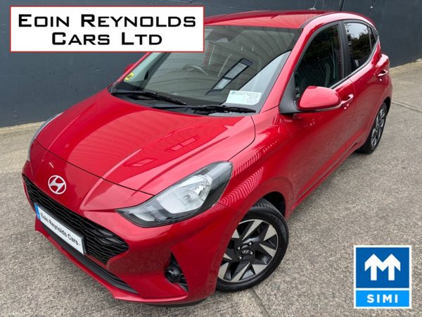 Hyundai i10 Hatchback, Petrol, 2023, Red