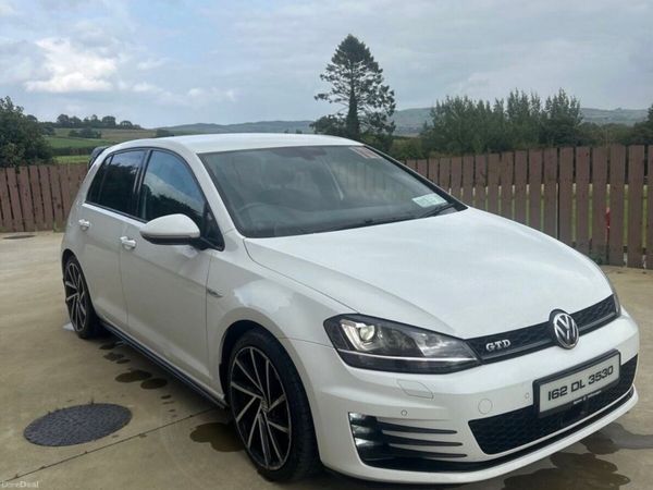 Volkswagen Golf Hatchback, Diesel, 2016, White