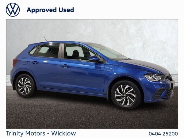 Volkswagen Polo Hatchback, Petrol, 2022, Blue