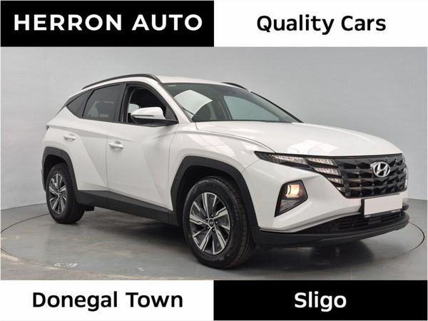 Hyundai Tucson SUV, Petrol Hybrid, 2023, White