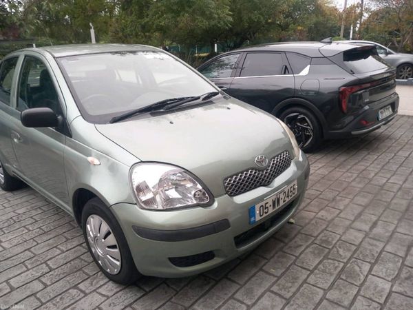 Toyota Yaris Hatchback, Petrol, 2005, Green
