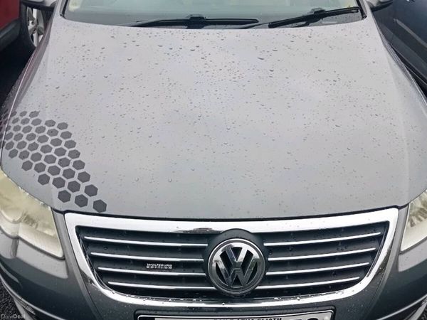 Volkswagen Passat Saloon, Petrol, 2006, Grey