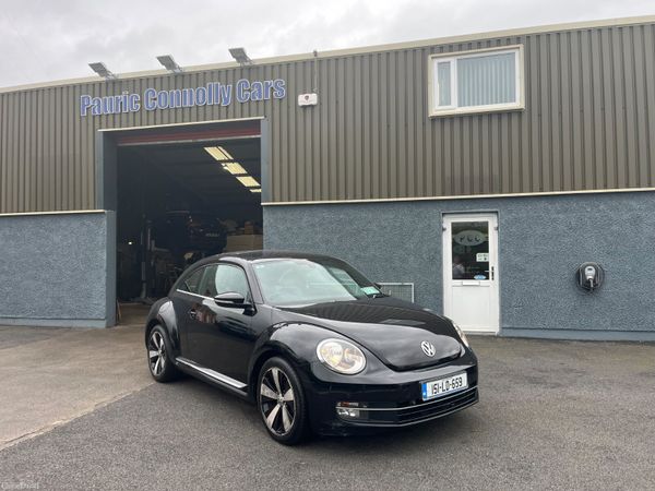 Volkswagen Beetle Hatchback, Petrol, 2015, Black