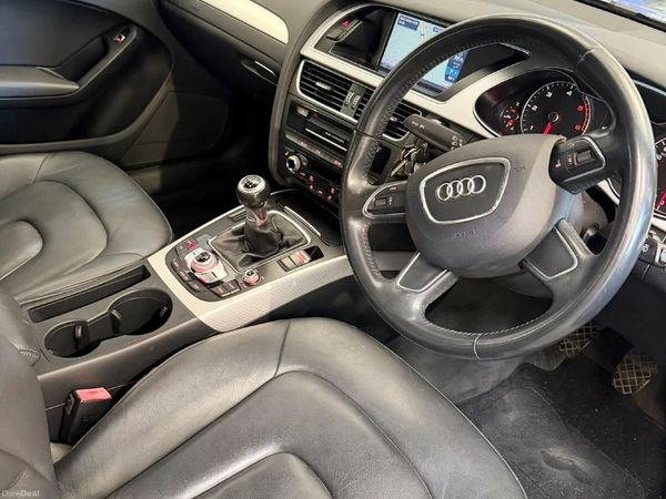 Audi A4 Saloon, Diesel, 2015, Silver
