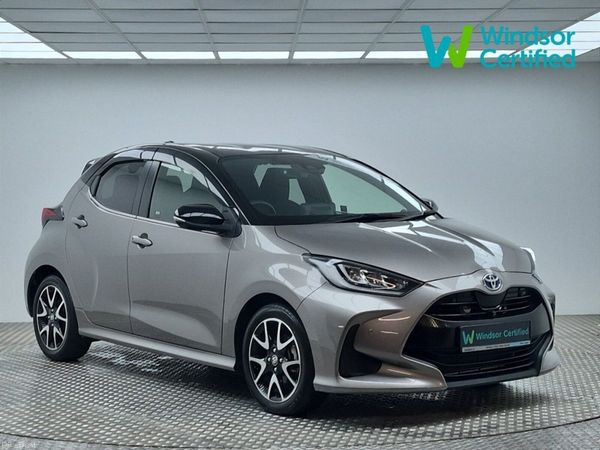 Toyota Yaris Hatchback, Petrol Hybrid, 2023, Brown