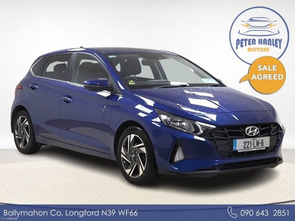 Hyundai i20 Hatchback, Petrol, 2022, Blue