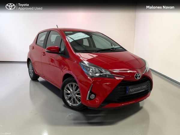 Toyota Yaris Hatchback, Petrol, 2018, Red