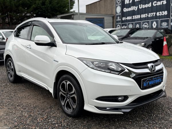 Honda Vezel SUV, Petrol Hybrid, 2015, White