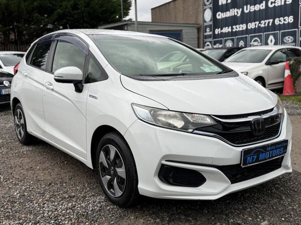Honda Fit Hatchback, Petrol Hybrid, 2019, White