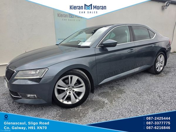 Skoda Superb Hatchback, Diesel, 2017, Grey