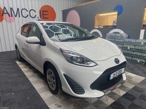 Toyota Aqua Hatchback, Petrol Hybrid, 2021, White