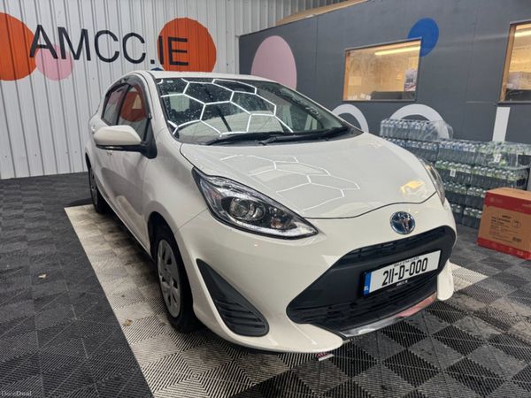 Toyota Aqua Hatchback, Petrol, 2021, White