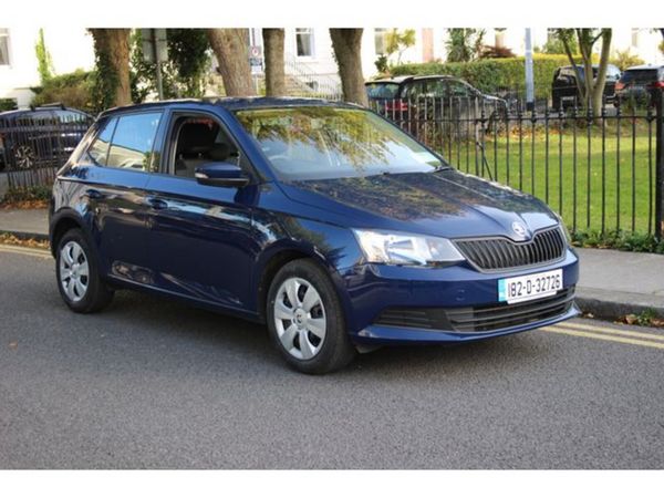 Skoda Fabia Hatchback, Petrol, 2018, Blue