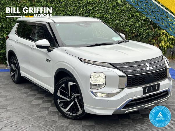 Mitsubishi Outlander SUV, Petrol Plug-in Hybrid, 2022, White