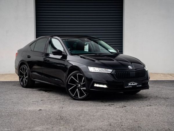 Skoda Octavia Saloon, Diesel, 2024, Black