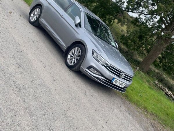 Volkswagen Passat Saloon, Diesel, 2020, Grey