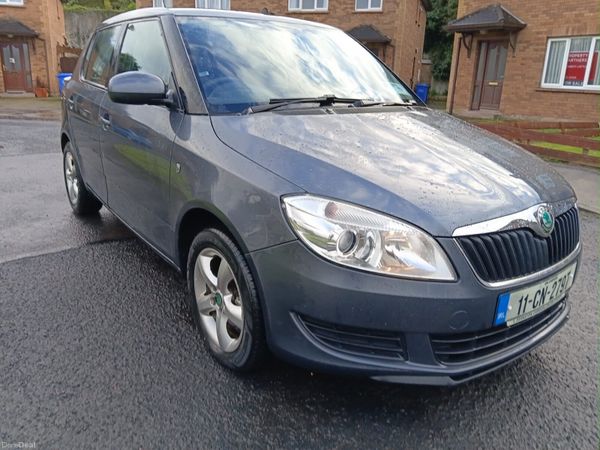 Skoda Fabia Hatchback, Diesel, 2011, Grey