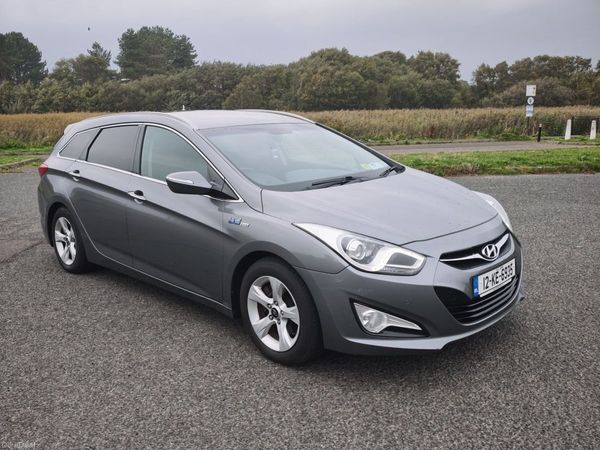 Hyundai i40 Estate, Diesel, 2012, Silver