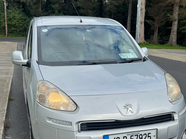 Peugeot Partner Tepee MPV, Diesel, 2012, Silver