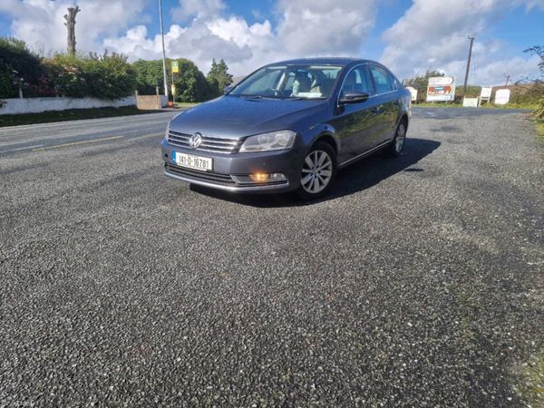 Volkswagen Passat Saloon, Diesel, 2014, Grey