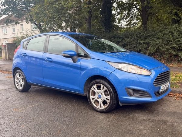 Ford Fiesta Hatchback, Petrol, 2013, Blue